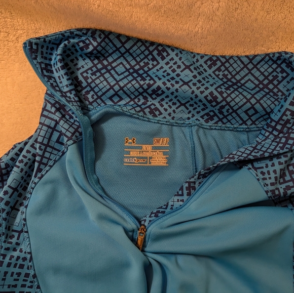 Two Under Armour fitted partial-zip performance sweatshirts S - Picture 6 of 14